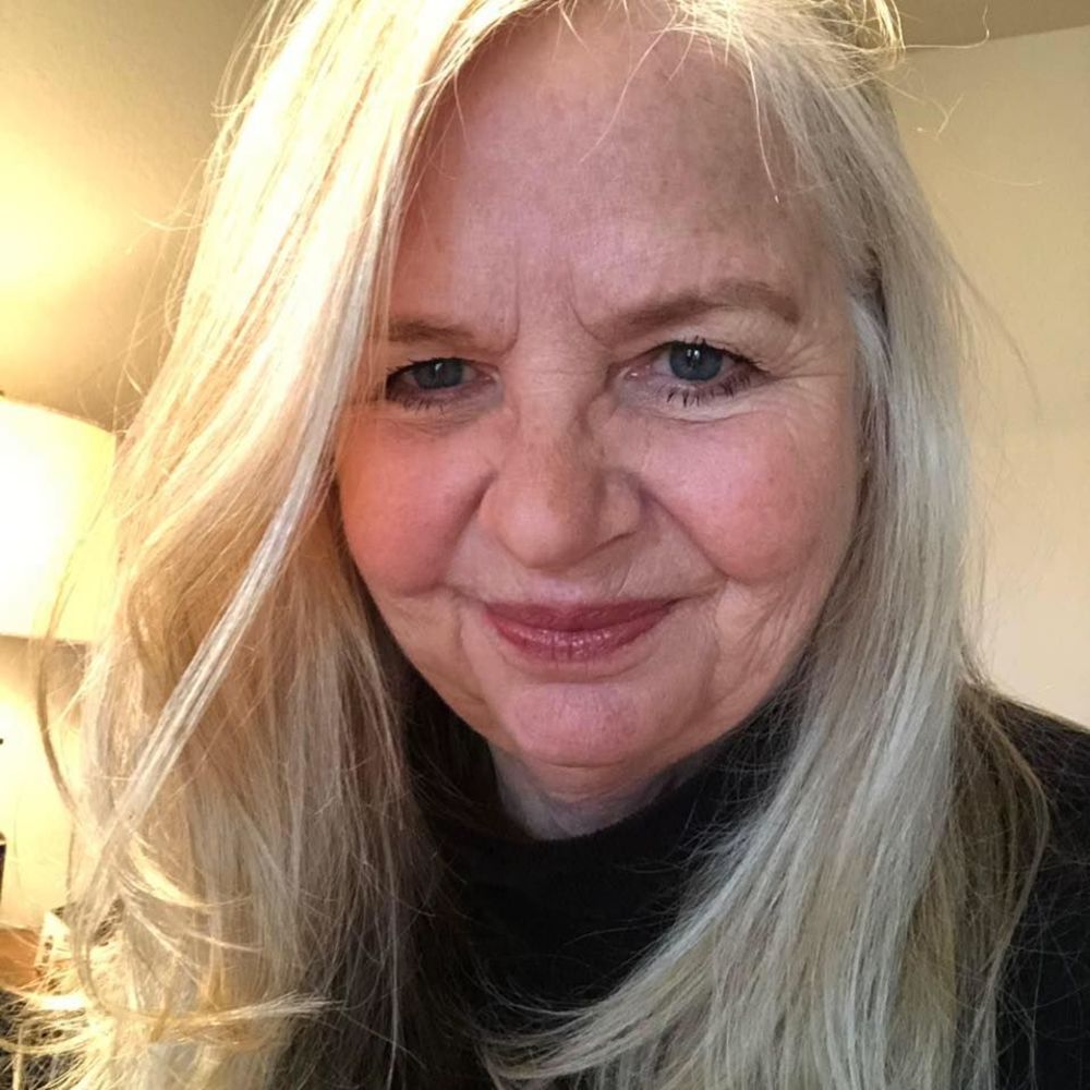 Meet your Posher, Brenda